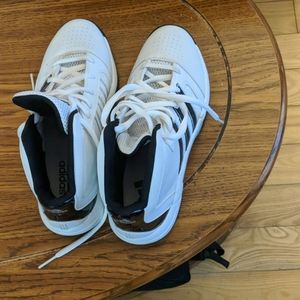Men's Adidas mid rise basketball shoes